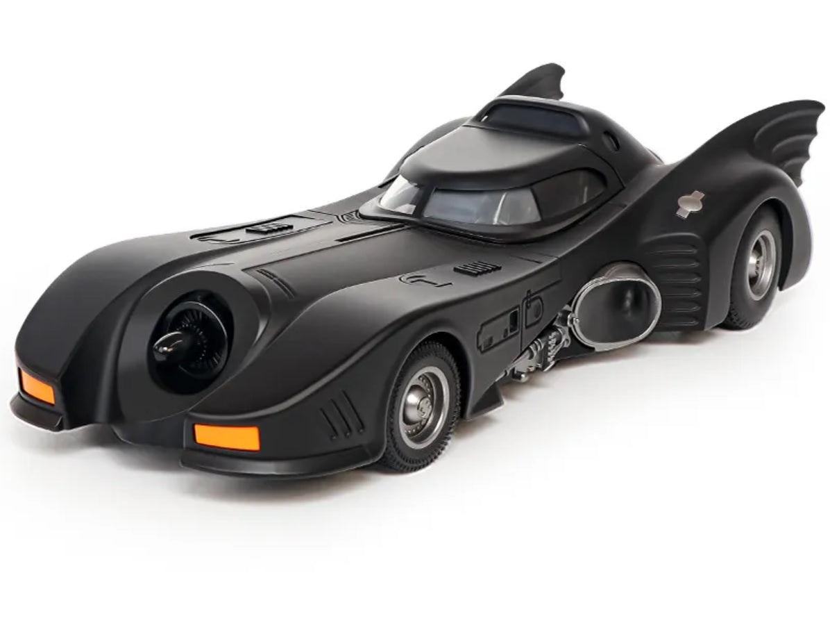 1:18 Batman Chariot 1989 Batmobile Diecast Car Model