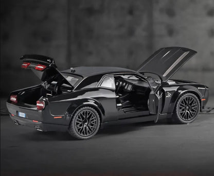 1:32 Dodge Challenger SRT Hellcat Diecast Car Model (Black/White/Red/Police)