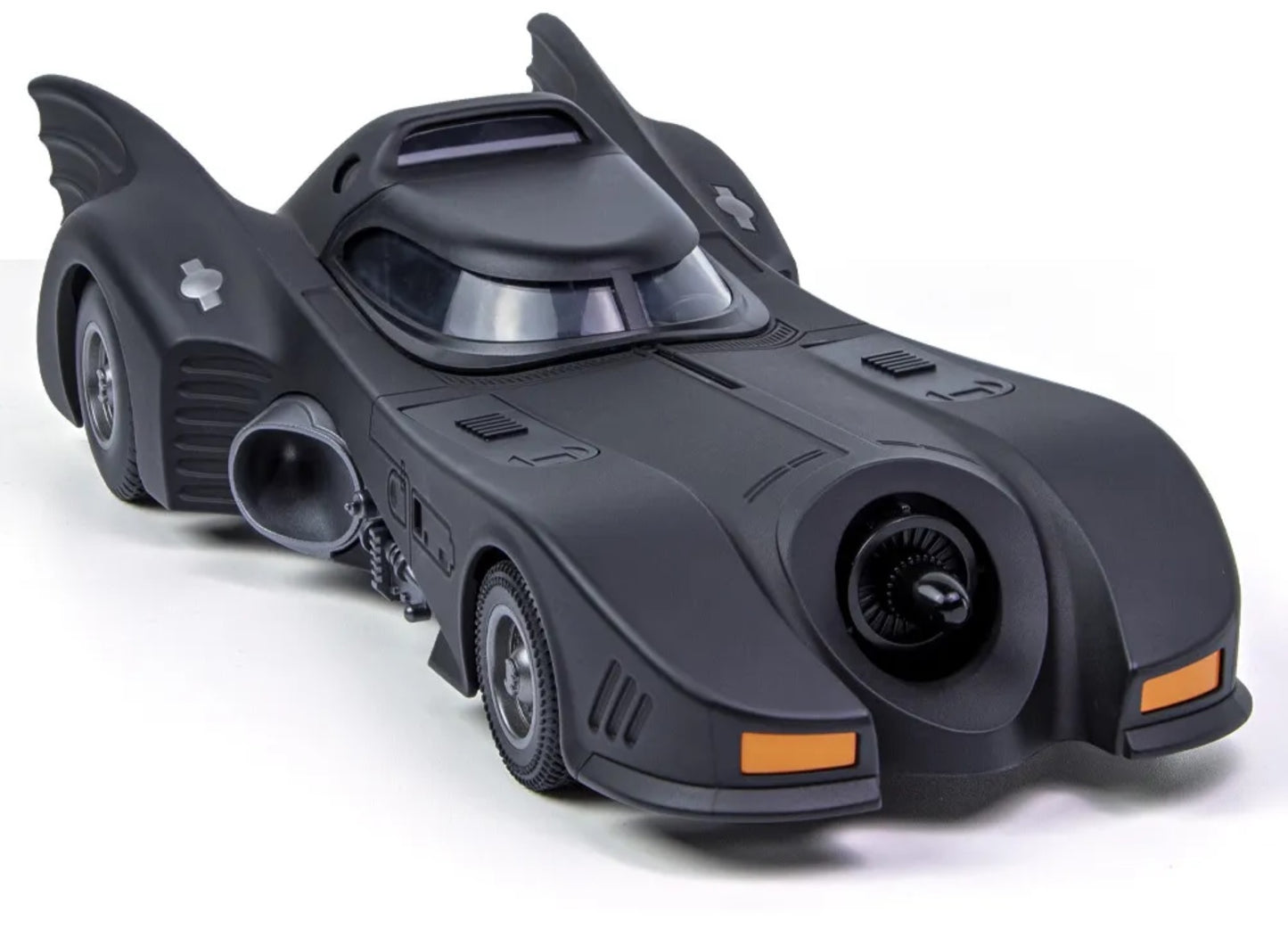 1:18 Batman Chariot 1989 Batmobile Diecast Car Model