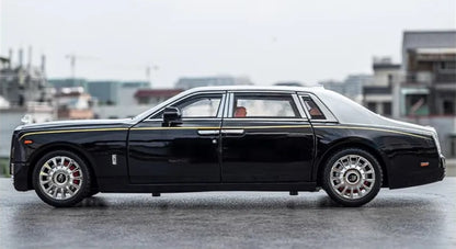 1:18 Rolls Royce Phantom Diecast Car Model (4 colors)