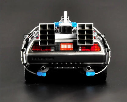 1:18 Back to the Future DeLorean DMC-12 Diecast Car Model