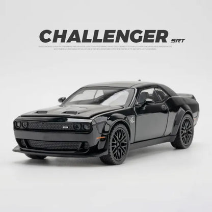 1:32 Dodge Challenger SRT Hellcat Diecast Car Model (Black/White/Red/Police)