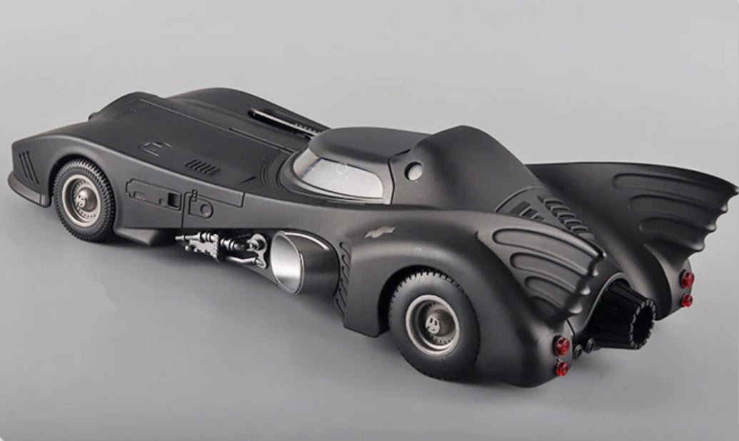 1:18 Batman Chariot 1989 Batmobile Diecast Car Model