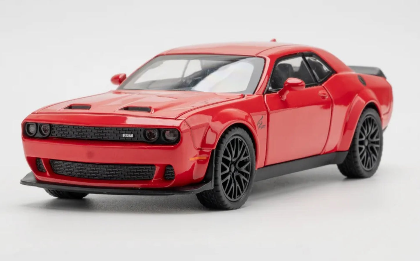 1:32 Dodge Challenger SRT Hellcat Diecast Car Model (Black/White/Red/Police)