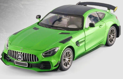 1:18 Mercedes Benz AMG GT R Diecast Car Model (Green/Black)