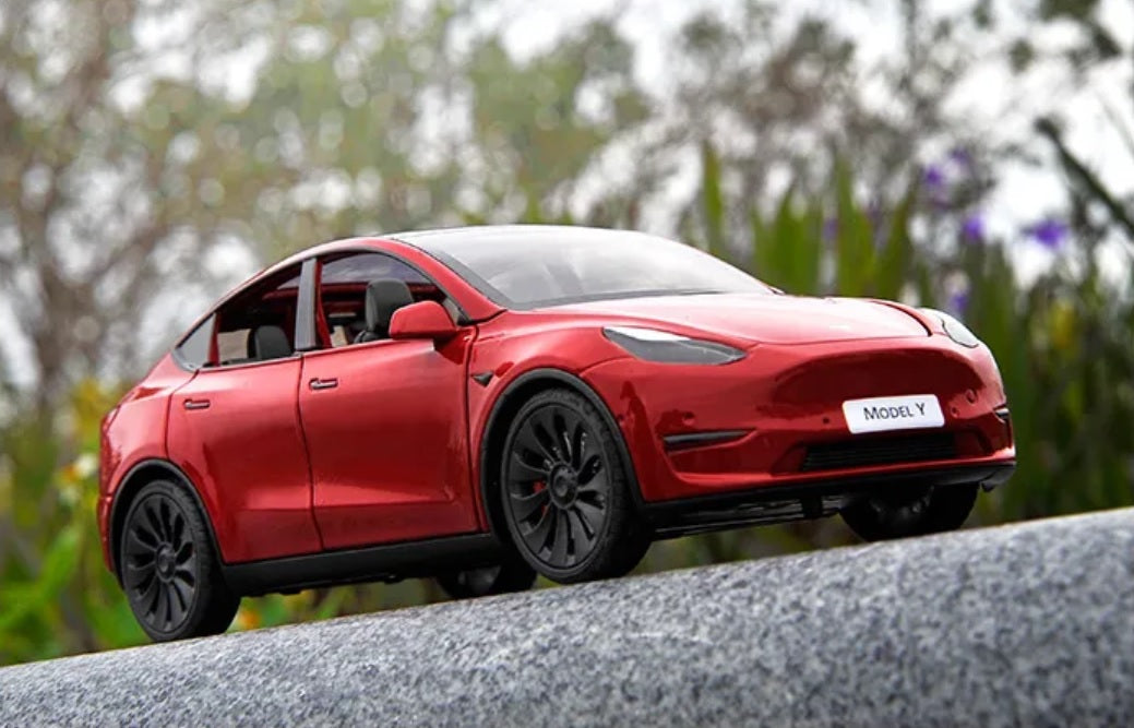 1:24 Tesla Model Y Diecast Car Model (7 colors)
