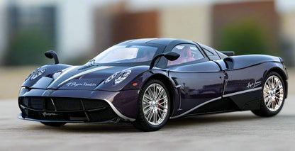 1:18 Pagani Huayra Dinastia Diecast Car Model (White/Blue/Purple)
