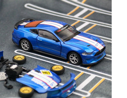 1:42 2018 Ford Mustang GT Diecast Car Model (Red/Blue/Yellow)