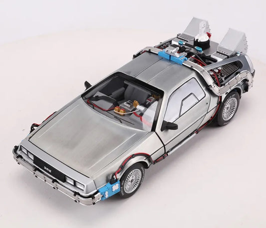 1:18 Back to the Future DeLorean DMC-12 Diecast Car Model