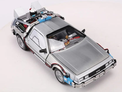 1:18 Back to the Future DeLorean DMC-12 Diecast Car Model