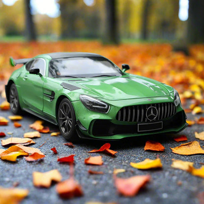 1:18 Mercedes Benz AMG GT R Diecast Car Model (Green/Black)