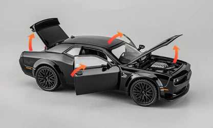 1:32 Dodge Challenger SRT Hellcat Diecast Car Model (Black/White/Red/Police)