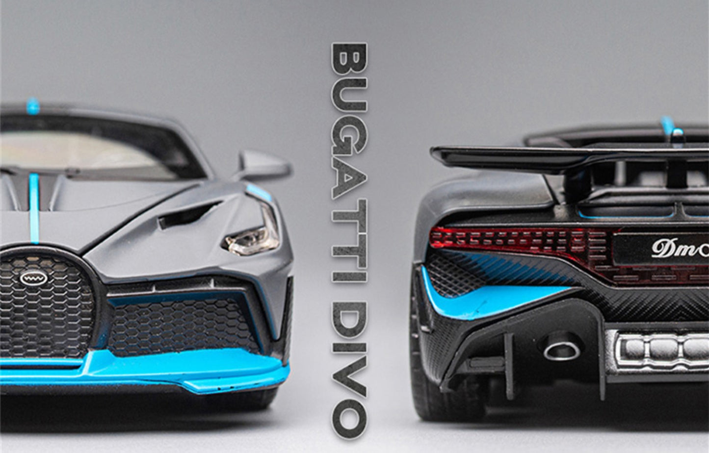 1:32 Bugatti Divo Diecast Car Model (Gray/Blue/Red)