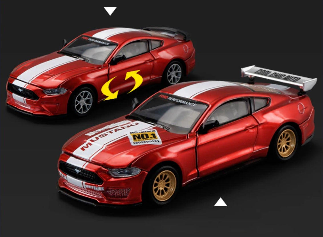 1:42 2018 Ford Mustang GT Diecast Car Model (Red/Blue/Yellow)
