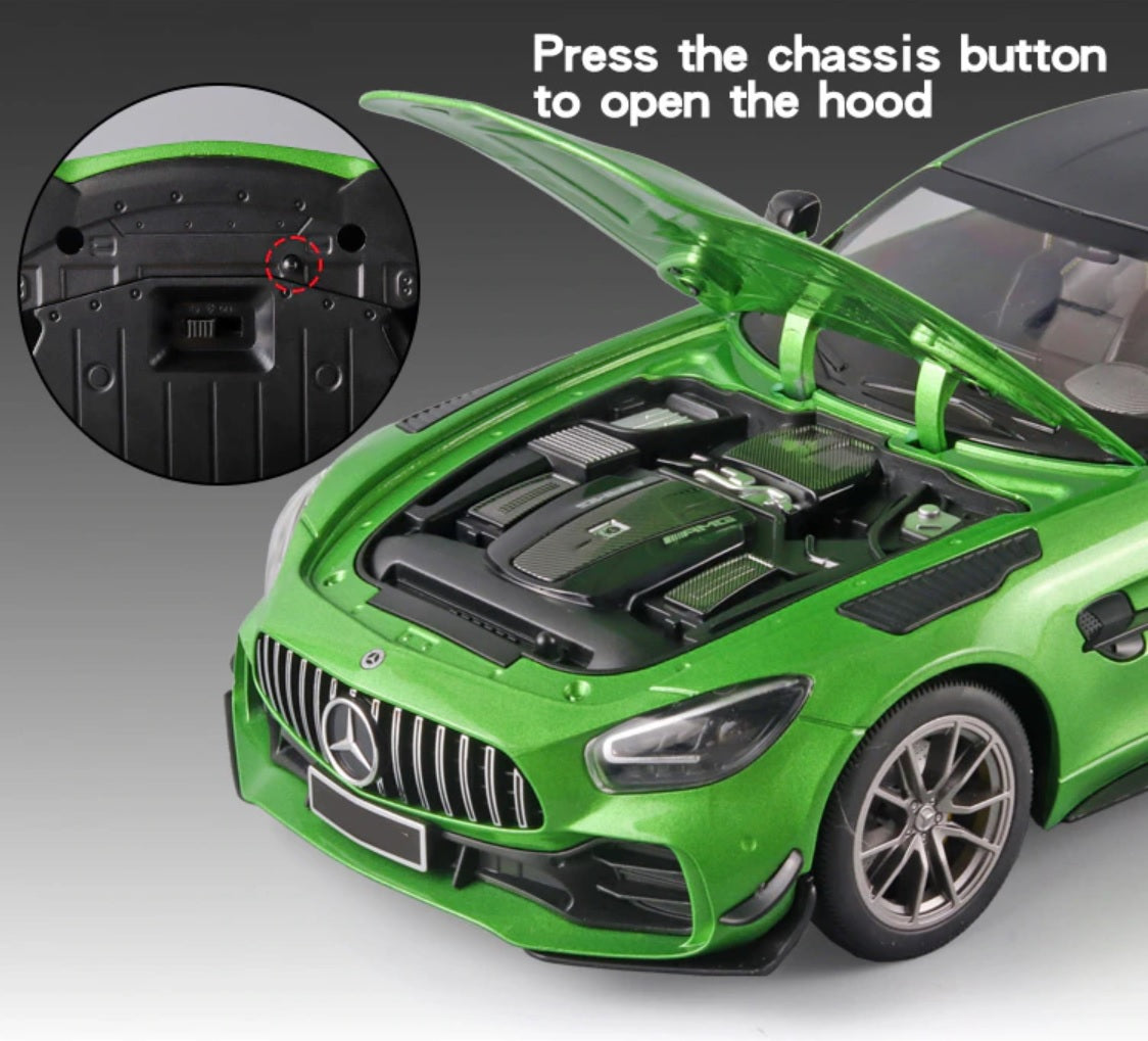 1:18 Mercedes Benz AMG GT R Diecast Car Model (Green/Black)