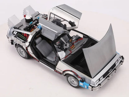 1:18 Back to the Future DeLorean DMC-12 Diecast Car Model